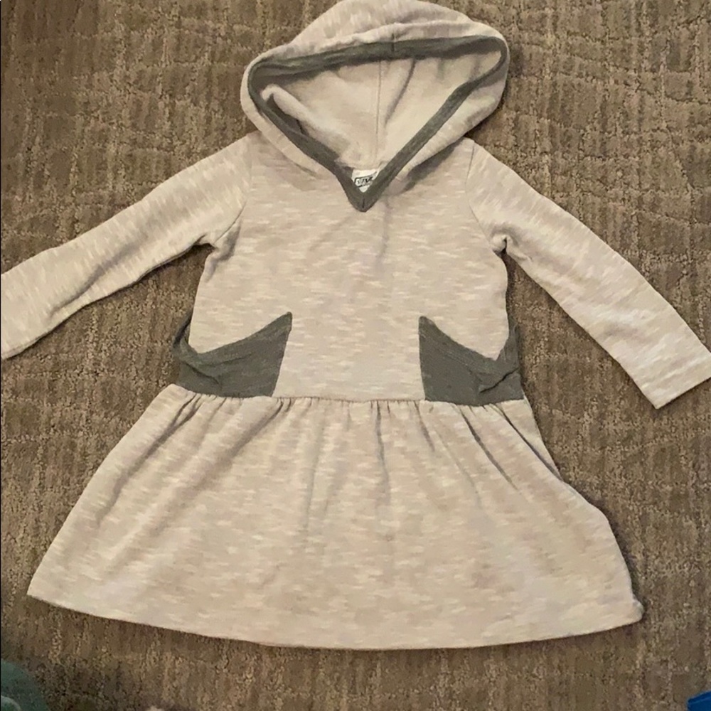 EUC 2T Dress 😍
